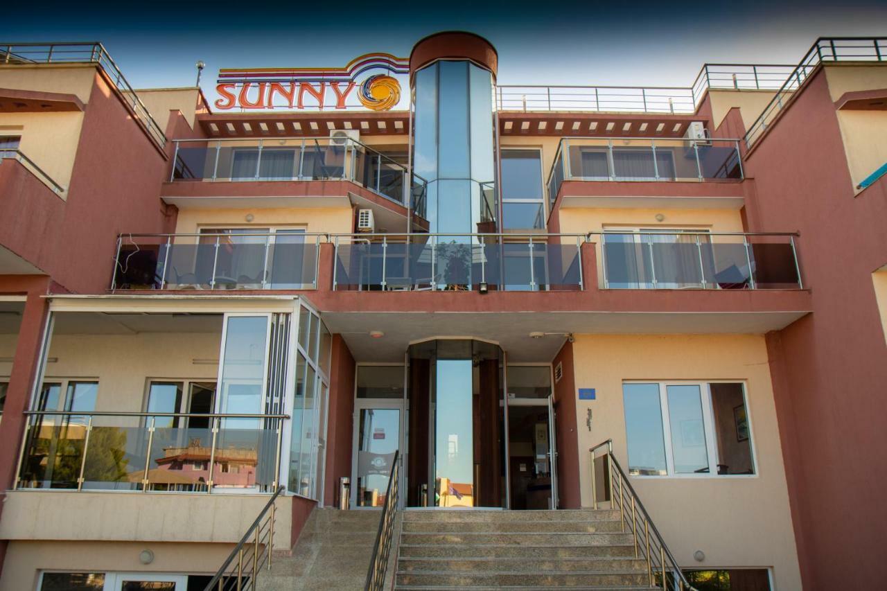 Sunny Ξενοδοχείο
