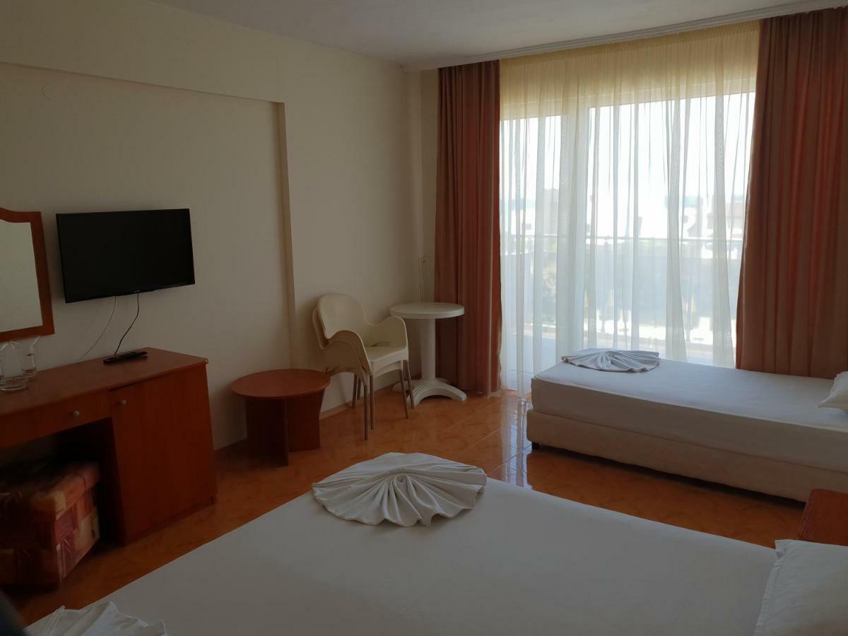 Hotel Sunny